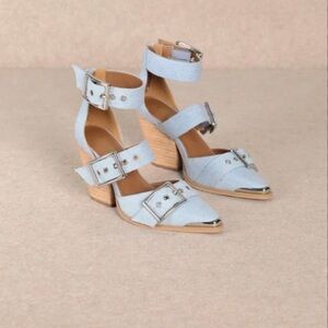 Stylish Blue Buckle Heels